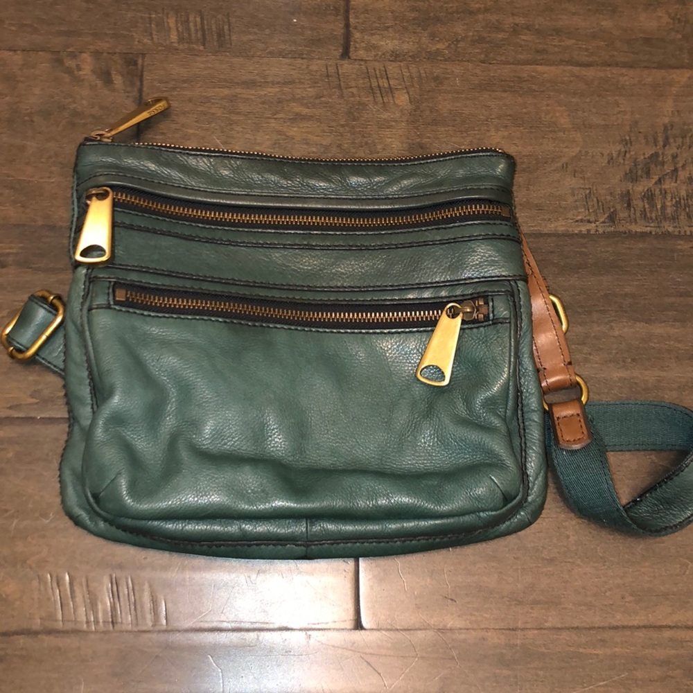 Fossil Explorer Crossbody